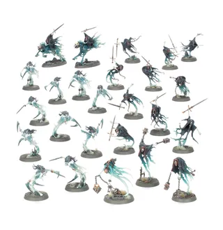 Muestra la gama Nighthaunt y no Cairn Wraith en particular — la misma imagen representa a 4 unidades de este ejército.