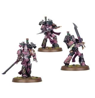 Zeigt die Reihe Emperor's Children und nicht Flawless Blades im Besonderen — dasselbe Bild steht für 2 Einheiten dieser Armee.
