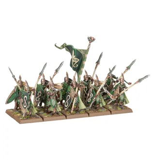 Zeigt die Reihe Wood Elf Realms und nicht Shadowdancers im Besonderen — dasselbe Bild steht für 4 Einheiten dieser Armee.