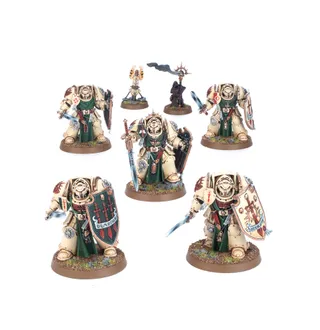 Shows the Dark Angels range rather than Knight Paladin in particular — the same picture stands for 8 units of this army.