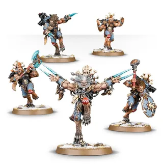 Muestra la gama Space Wolves y no Armiger Warglaive en particular — la misma imagen representa a 8 unidades de este ejército.