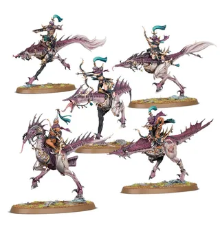 Muestra la gama Hedonites of Slaanesh y no Blissbarb Seekers en particular — la misma imagen representa a 3 unidades de este ejército.