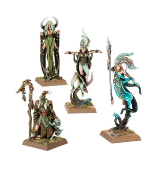 Zeigt die Reihe Wood Elf Realms und nicht Spellweaver im Besonderen — dasselbe Bild steht für 2 Einheiten dieser Armee.