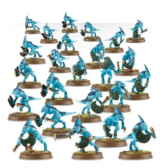 Muestra la gama Lizardmen - Renegades 2.0 y no Chameleon Skinks en particular — la misma imagen representa a 5 unidades de este ejército.